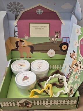 Farm Animal Play Dough Set - Pink & Green